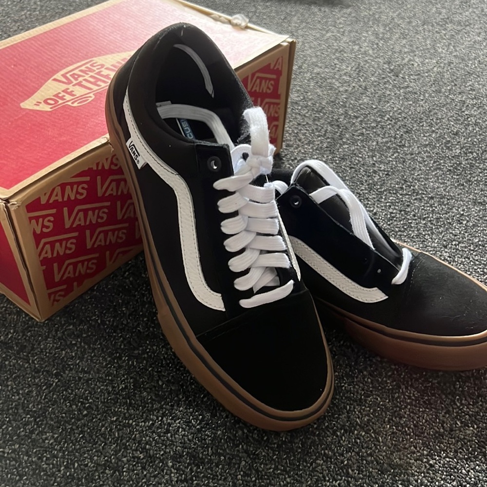 Men Vans